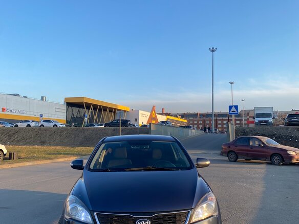 2011 Kia Ceed I Рестайлинг, синий, 680000 рублей - вид 5