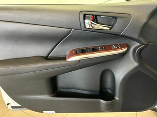 2013 Toyota Camry VII (XV50), белый, 1550000 рублей, вид 5