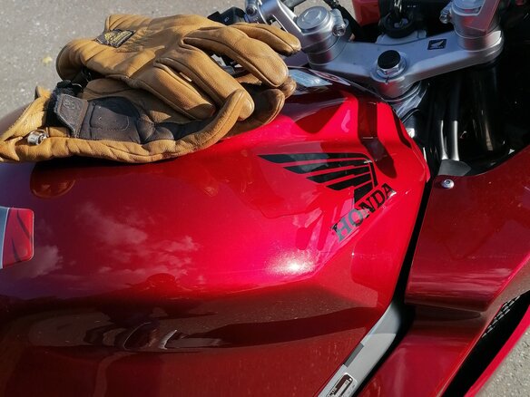2009 Honda VFR 800, пурпурный, 629000 рублей - вид 19