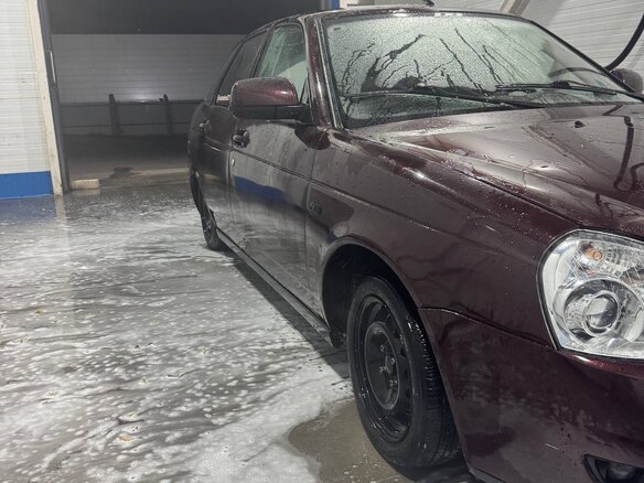 2013 Lada (ВАЗ) Priora I Рестайлинг, пурпурный, 399999 рублей - вид 1