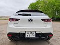 2020 Mazda 3 IV (BP), белый, 2150000 рублей - вид 4