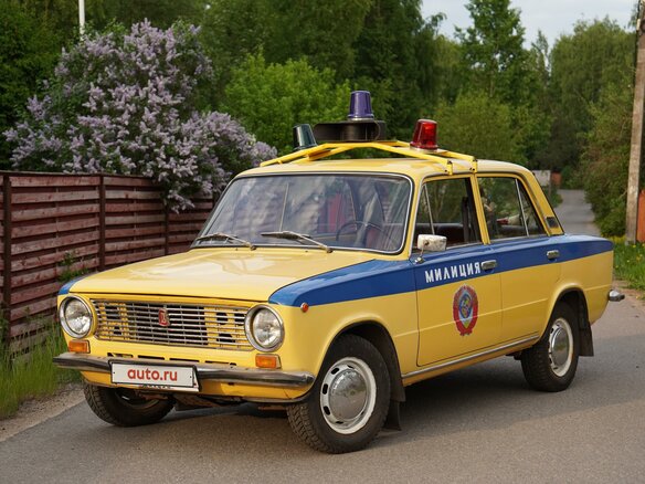 1984 Lada (ВАЗ) 2101, жёлтый - вид 1