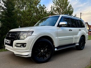 2019 Mitsubishi Pajero IV Рестайлинг 2, белый, 3800000 рублей, вид 2
