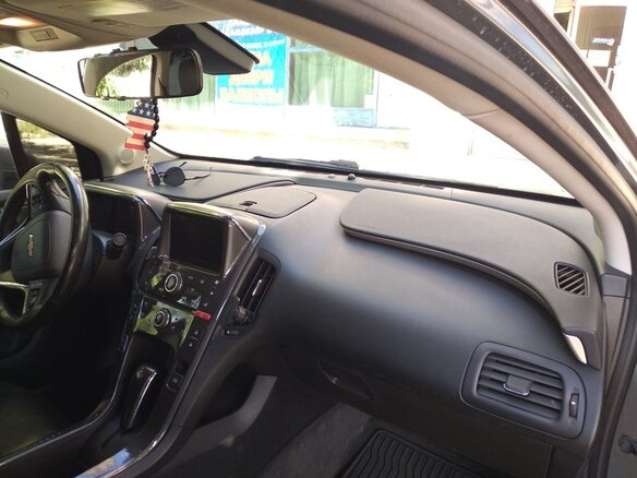 2013 Chevrolet Volt I, серый, 1100000 рублей - вид 16
