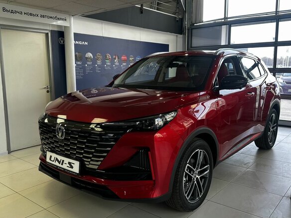 2024 Changan UNI-S I, красный, 3059900 рублей - вид 6