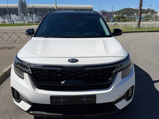 2021 Kia Seltos I, белый, 1950000 рублей, вид 1