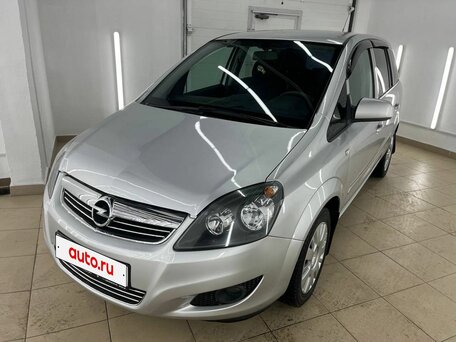 Opel Zafira B Рестайлинг