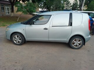 2008 Skoda Roomster I, серебристый, 650000 рублей, вид 3