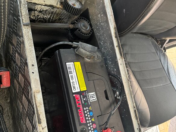 1998 Land Rover Defender 90 I, синий - вид 17