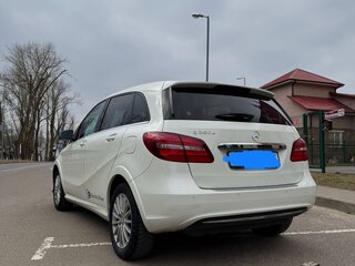 2016 Mercedes-Benz B-Класс 250 e II (W246) Рестайлинг, белый, 1080000 рублей, вид 4