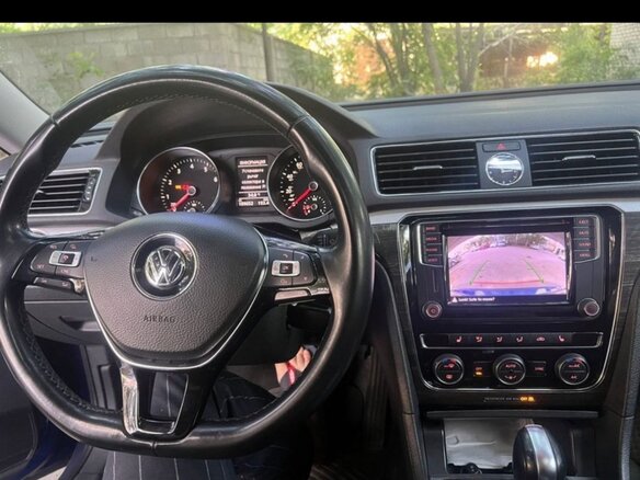 2015 Volkswagen Passat (North America and China) I, синий, 1100000 рублей - вид 8