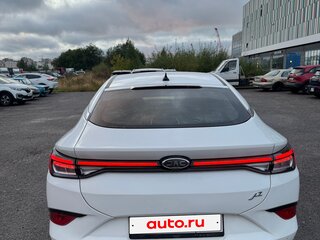 2023 JAC J7 I, белый, 880000 рублей, вид 2