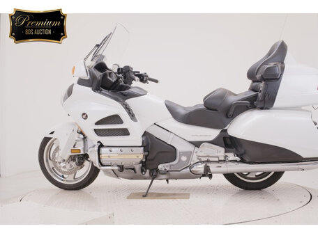 2011 Honda GL 1800 Gold Wing, белый, 1320000 рублей, вид 1
