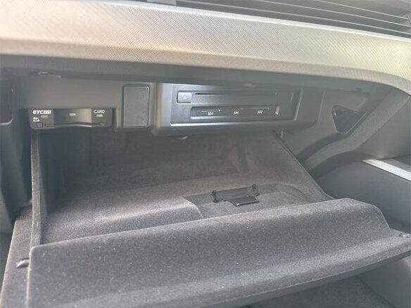 2018 Audi A4 V (B9), белый - вид 12