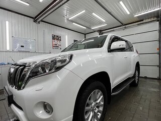 2014 Toyota Land Cruiser Prado 150 Series Рестайлинг 1, белый, 3500000 рублей, вид 3