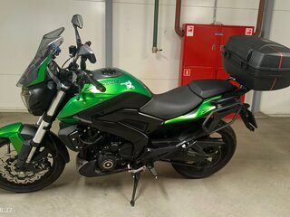 2024 Bajaj Dominar 400, зелёный, 330000 рублей, вид 1