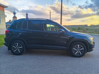 2014 Volkswagen Tiguan I Рестайлинг, чёрный, 1180000 рублей, вид 4