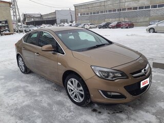 2013 Opel Astra J Рестайлинг, бежевый, 709000 рублей, вид 2