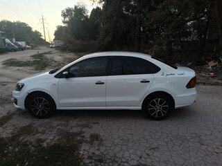 2019 Volkswagen Polo V Рестайлинг, белый, 1500000 рублей, вид 4