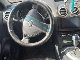 2011 Nissan Qashqai I Рестайлинг, коричневый, 1350000 рублей, вид 4