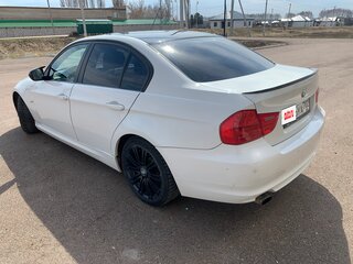 2010 BMW 3 серии 318i V (E90/E91/E92/E93) Рестайлинг, белый, 913000 рублей, вид 5