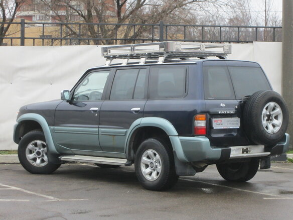 1998 Nissan Patrol V (Y61), синий - вид 2