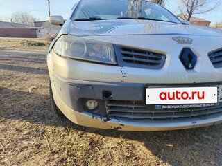 2006 Renault Megane II Рестайлинг, бежевый, 550000 рублей, вид 2