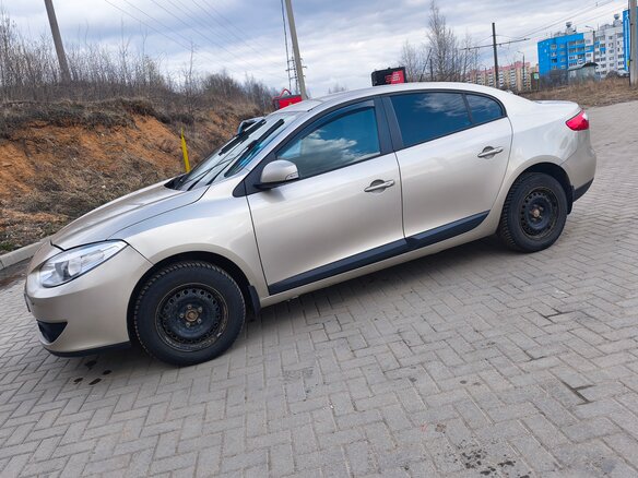 2011 Renault Fluence I, бежевый, 680000 рублей - вид 11