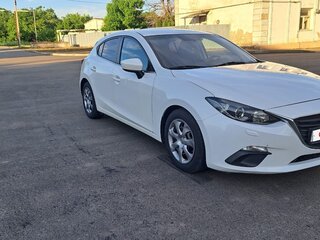 2013 Mazda 3 III (BM), белый, 1550000 рублей, вид 2