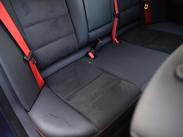 2012 Mercedes-Benz C-Класс 180 BlueEFFICIENCY III (W204) Рестайлинг, чёрный - вид 30