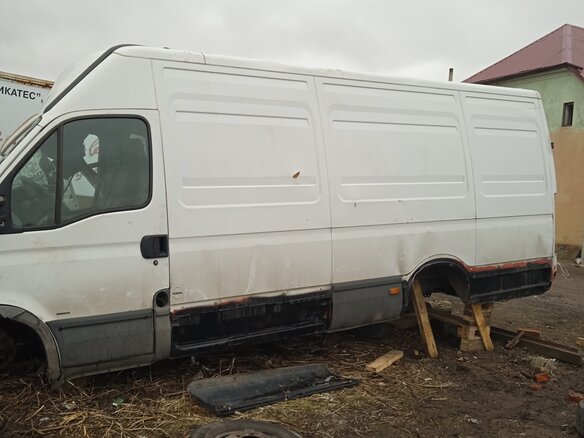 2006 Iveco Daily, белый, 550000 рублей - вид 7