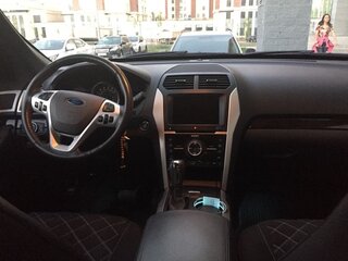 2013 Ford Explorer V, серебристый, 2195136 рублей, вид 5