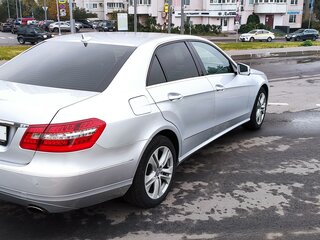 2010 Mercedes-Benz E-Класс 300 IV (W212, S212, C207), серый, 1950000 рублей, вид 4