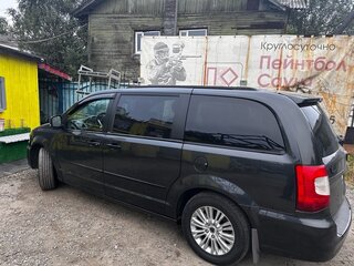 2011 Lancia Voyager, чёрный, 2100000 рублей, вид 4