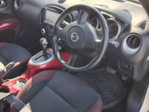 2011 Nissan Juke I, белый, 1100000 рублей - вид 10