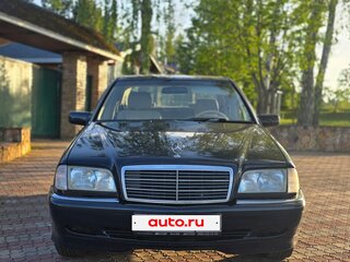 1997 Mercedes-Benz C-Класс 240 I (W202) Рестайлинг, синий, 1700000 рублей, вид 1
