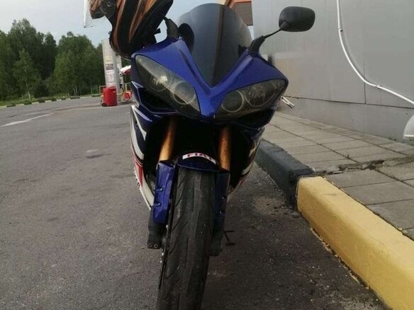 2007 Yamaha YZF-R1, синий, 675000 рублей - вид 8