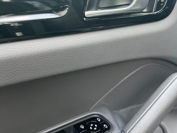 2021 Porsche Cayenne III, серый, 8600000 рублей - вид 12