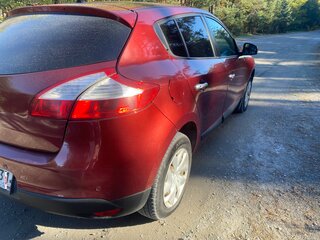 2014 Renault Megane III Рестайлинг, красный, 825000 рублей, вид 5