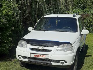 2012 Chevrolet Niva I Рестайлинг, белый, 500000 рублей, вид 1
