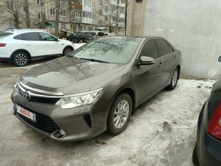 2016 Toyota Camry VII (XV50) Рестайлинг, серый, 2385000 рублей, вид 1