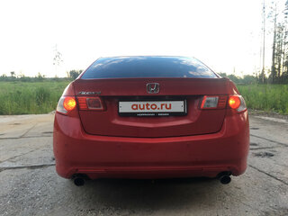 2008 Honda Accord VIII, красный, 1310000 рублей, вид 5