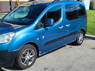 2011 Peugeot Partner II, синий, 800000 рублей, вид 4