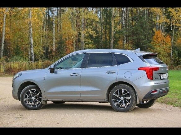 2022 Haval Jolion I, серебристый, 1780000 рублей - вид 9