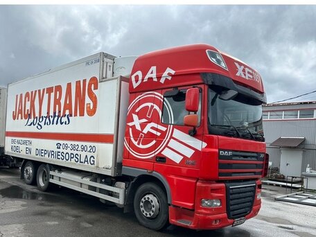 2008 DAF XF 105, красный, 6000000 рублей, вид 2