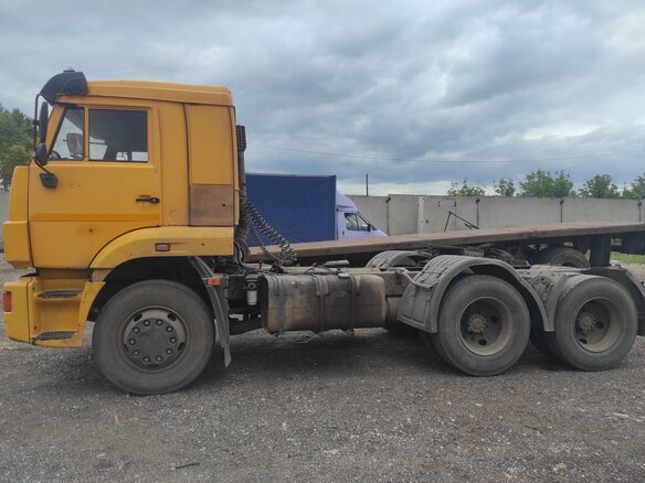 2012 КамАЗ 65116, жёлтый, 1300000 рублей - вид 2