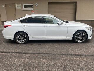 2015 Hyundai Genesis II, белый, 2400000 рублей, вид 3
