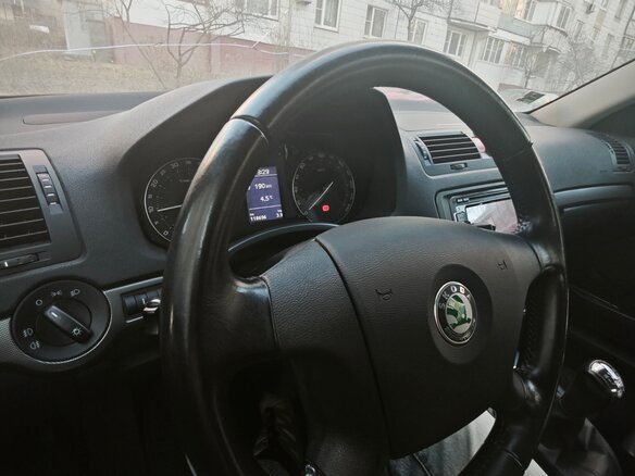 2008 Skoda Octavia II (A5), чёрный, 800000 рублей - вид 13