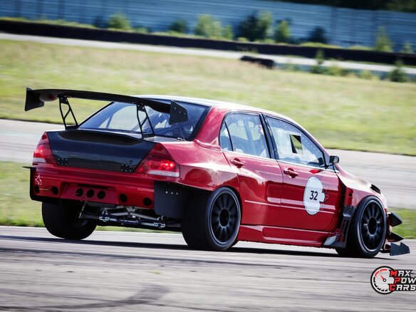 2005 Mitsubishi Lancer Evolution VIII, красный, 4350000 рублей - вид 7