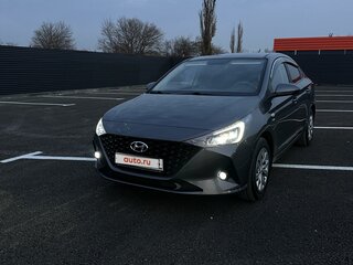 2021 Hyundai Solaris II Рестайлинг, серый, 1735000 рублей, вид 2